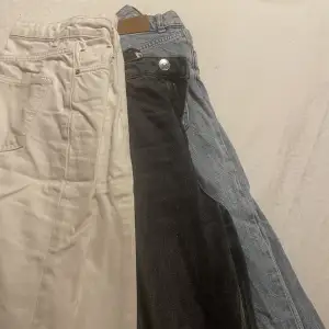 250 för tre par jeans från Gina. 