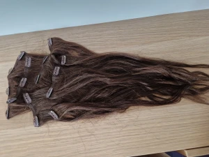 Rapunzel clip on 50cm 7 delar - Djur och rökfritt hem. Sparsamt använt. Fint skick. Färg chockolate brown.