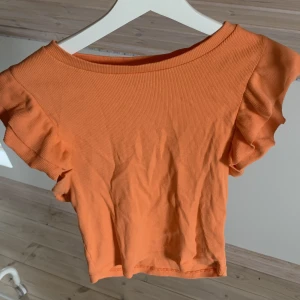 Topp🧡 - Komme ej till användning, köpare står för frakten❤️‍🔥