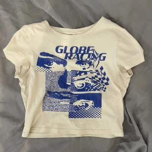 Topp - Vintage topp, printed t-shirt, fint skick