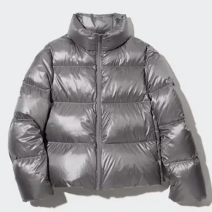 Vår jacka - Säljer nu min fina jacka från Uniqlo i storlek xs. Köpte den för typ en månad sen å den är som ny. Nypris 1299 pris går absolut att diskutera 