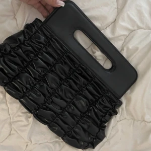 Väska  - Jätte fin väska 