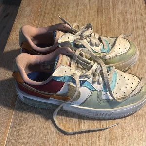 Nike Airforce 1, storlek 40 - Använda, men i fint skick