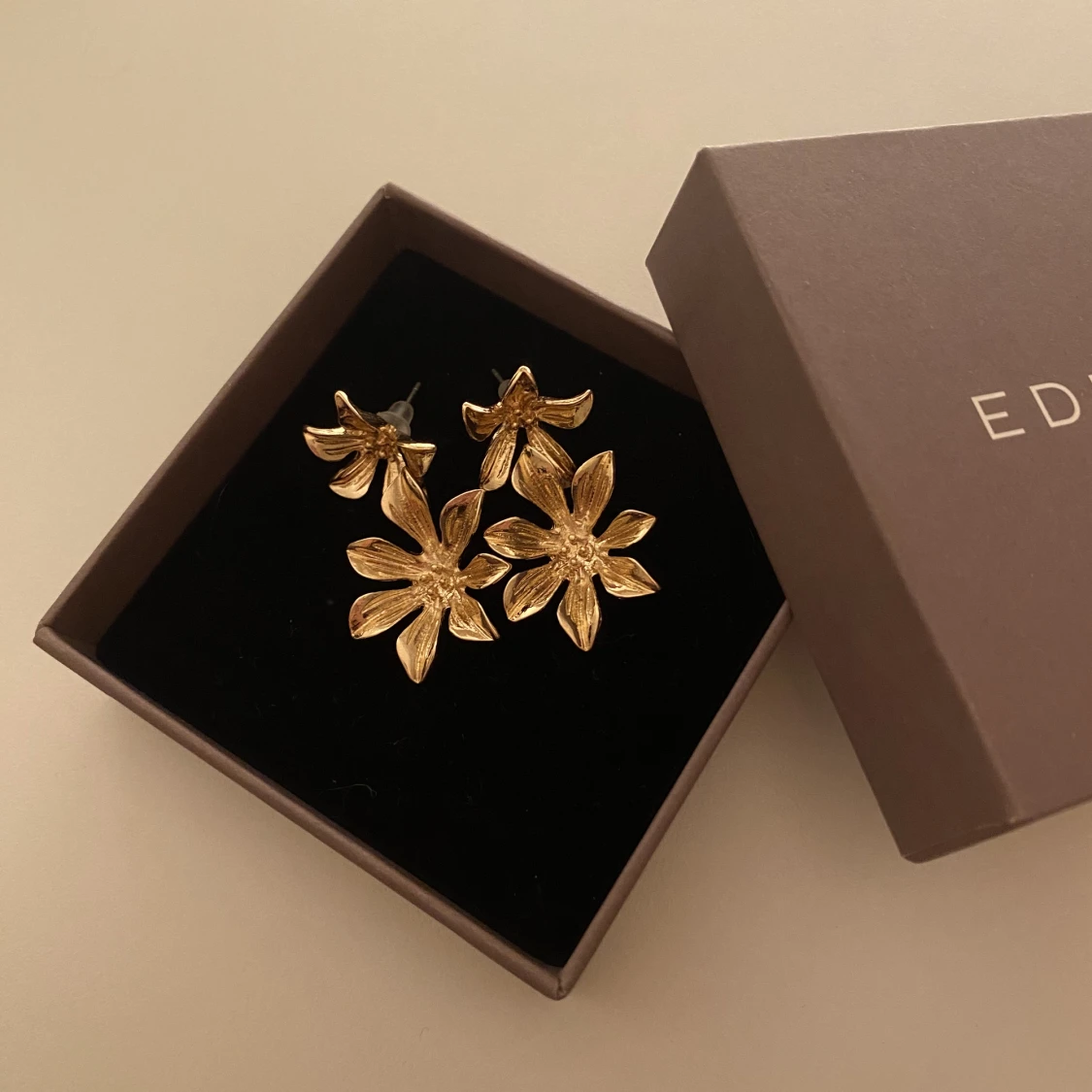 Ass snygga örhängen  - 90