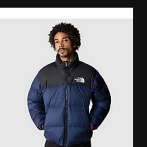 The North Face Jacka stl. M Men's retro nuptse jacket. Köpt 230118 Mycket gott skick!