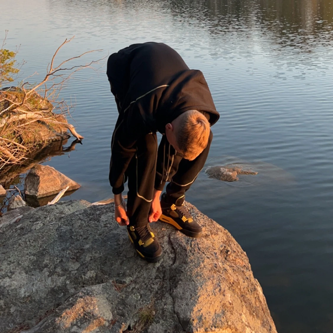 Jordan 4 Yellow thunder - 91