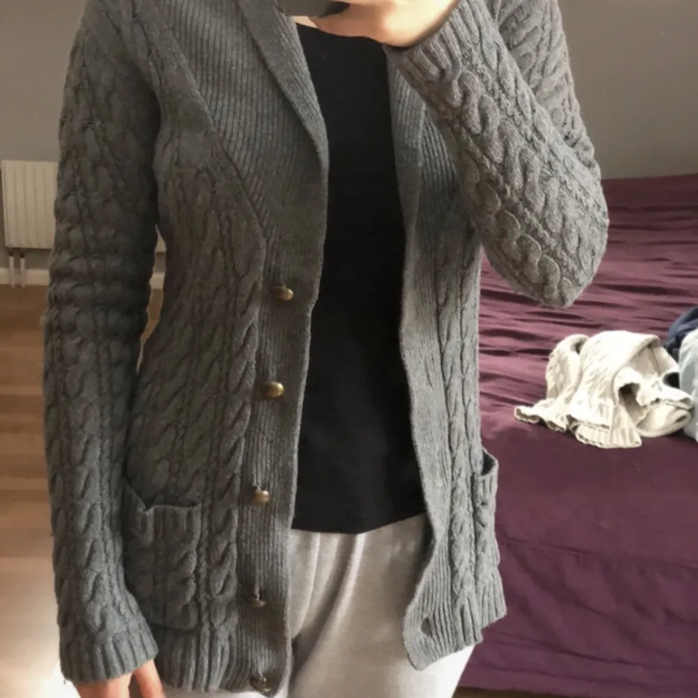 Använd några gånger men är i bra skick. . Neuletakit & Villapaidat.