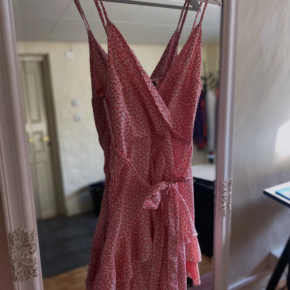 SUPERFIN KLÄNNING - 90