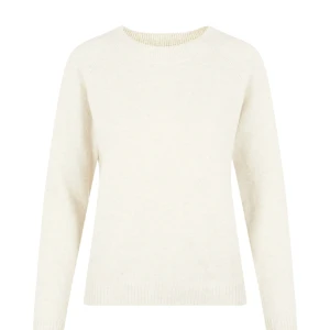 Stickad tröja  - Säljer denna beigea stickade tröjan från vero Moda💓(de är inte fri frakt men kan inte få bort de från annonsen)