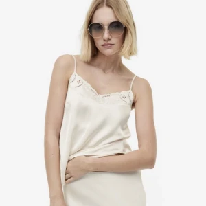 Hm topp - Supersöt topp från hm i storlek m💗