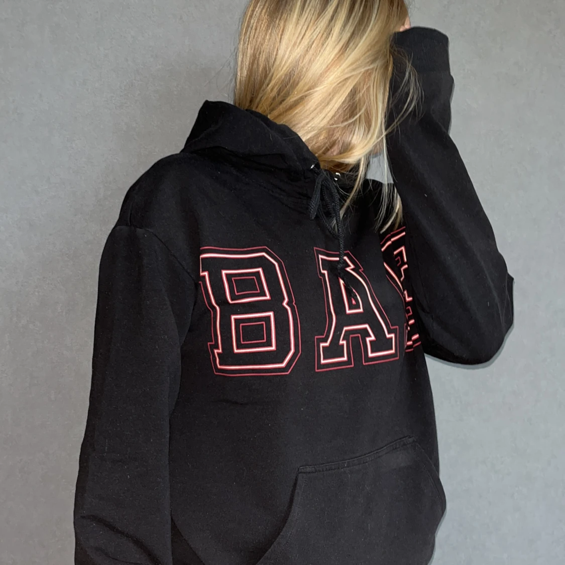Hoodie svart ”BAE” - 90