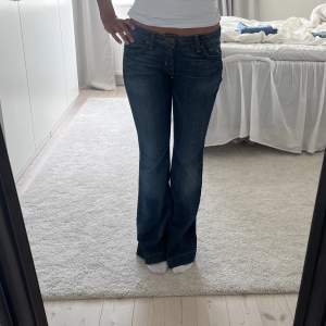 Super snygga jeans i bra skick💖