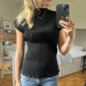 Oanvänd tröja från Wera - Helt oanvänd fintopp