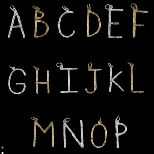 Söker Maria halsband  - Söker ett Maria halsband bokstaven N, hör av dig om du har!