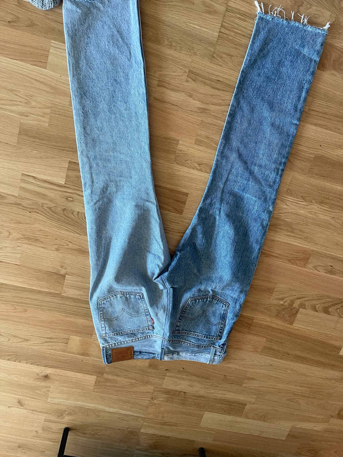 Levi’s jeans - 90