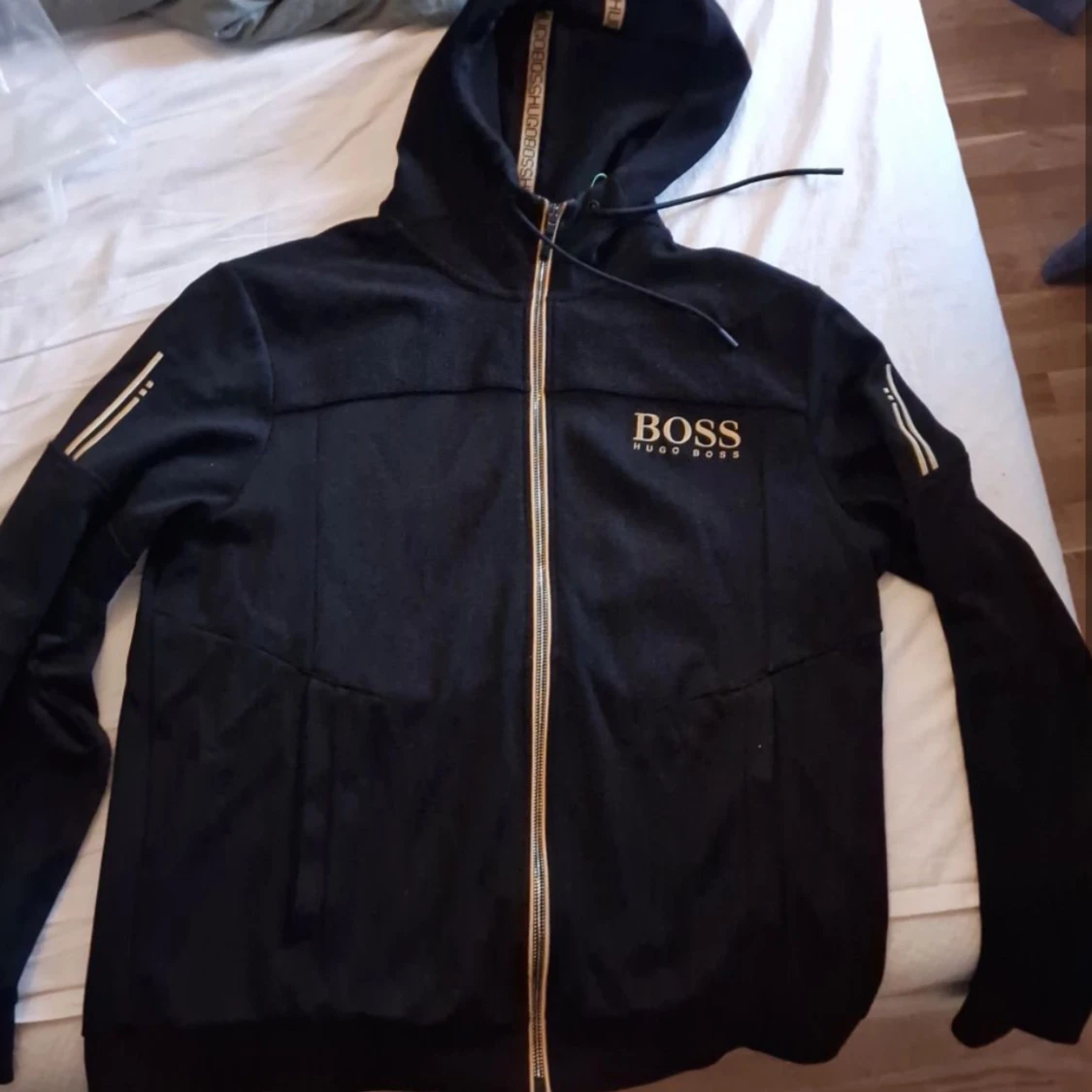 Hugo Boss Zip-up hoodie - 90