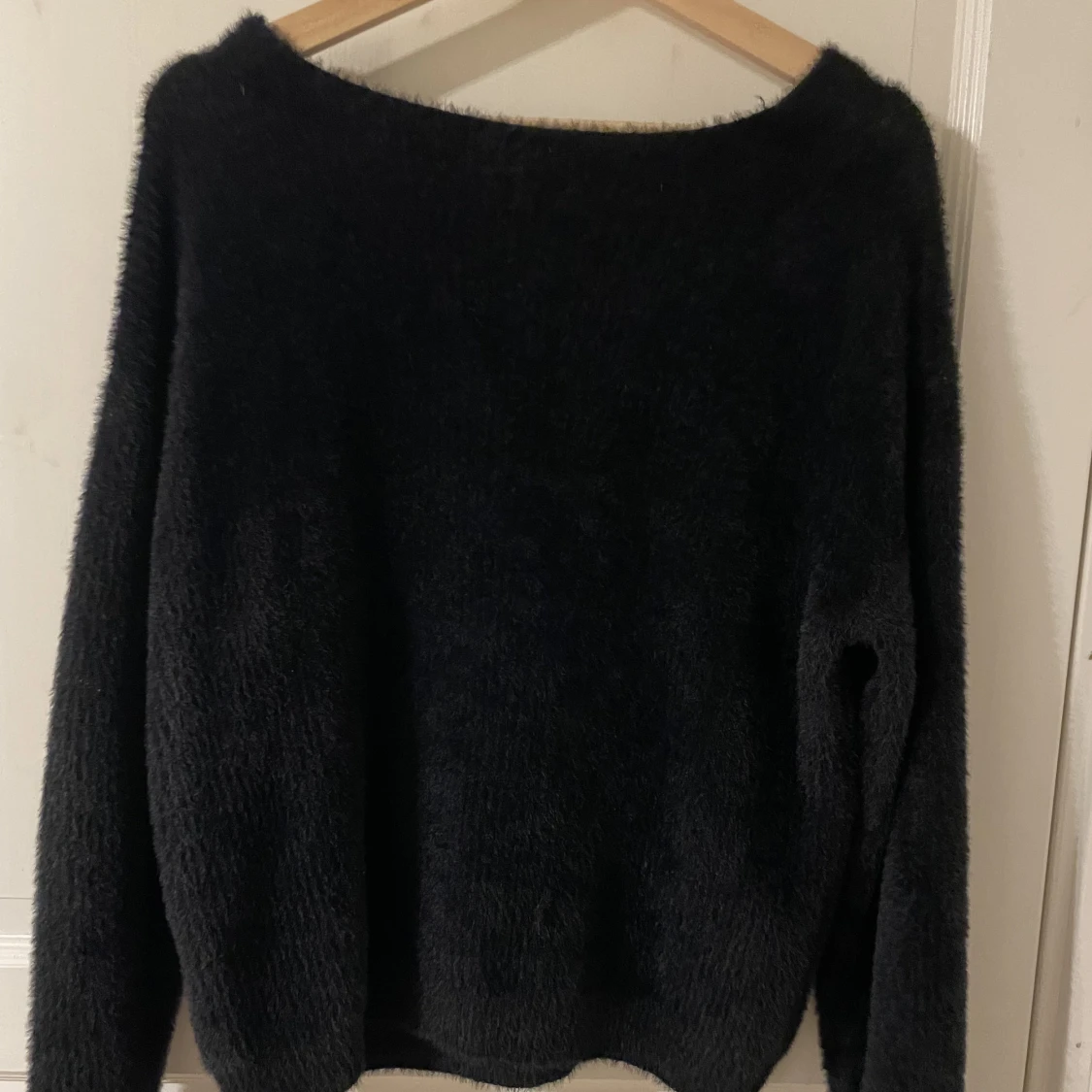 Stickad Tröja  - 90