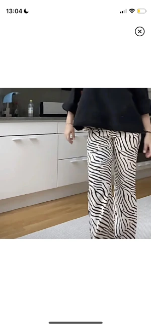 Zebra byxor - Snygga byxor
