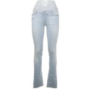 Acne Jeans  - Köpte dom på plick för ett tag sen men för små för mig men dom är hur snygga som helst. Storlek 26/32