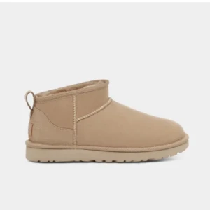 Uggs - Helt nya uggs i färgen sand, ultra mini slutsålda överallt
