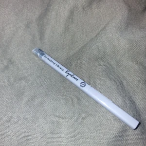 Eyeliner - Helt ny eyeliner🦋 Nypris ca 35kr 