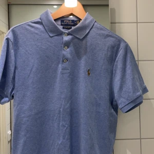 NY Ralph lauren piké  - HELT NY. Riktigt snygg Ralph Lauren Piké, Slimfit. Nypris: ca 1099. 