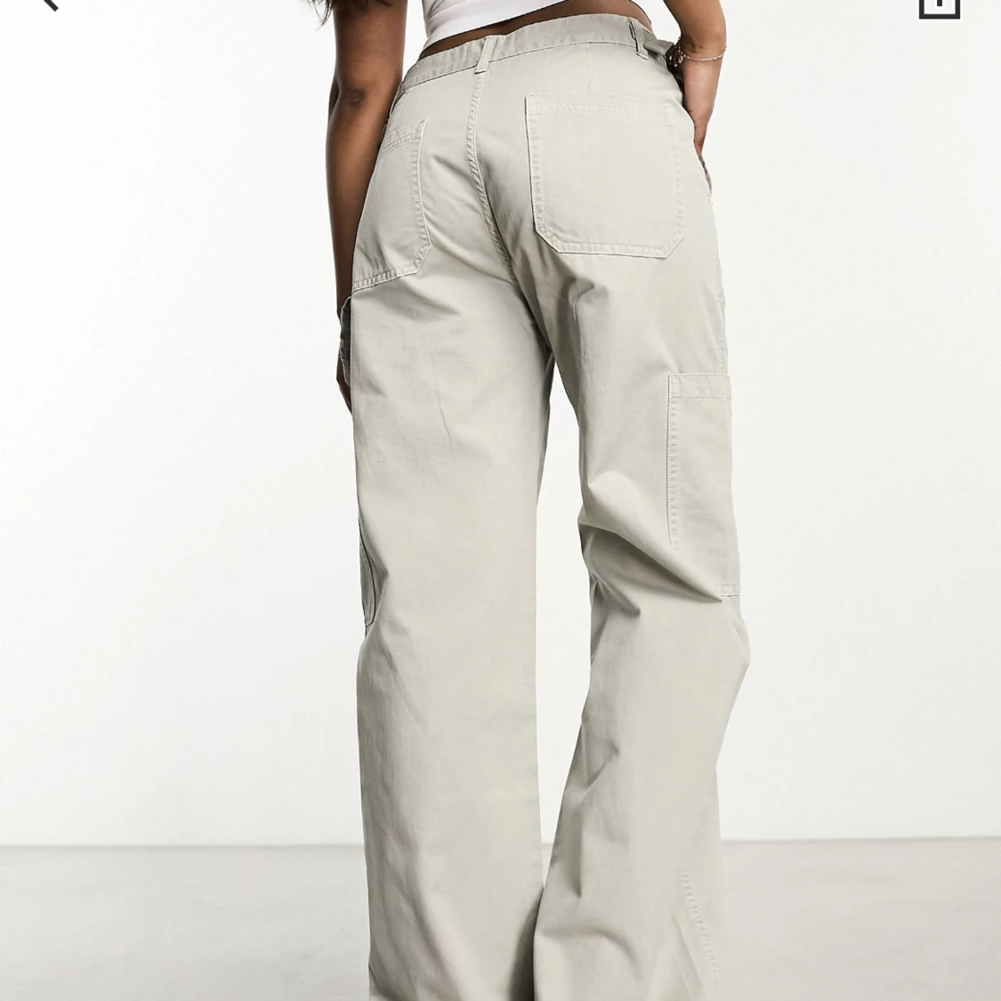 Fina Cargos (prislapp kvar)  - 90