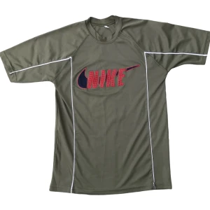 Nike T-Shirt - .