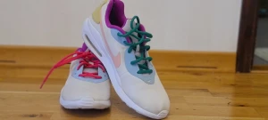 Super fint nike air st 40 - Säljer fina nike air bara 600