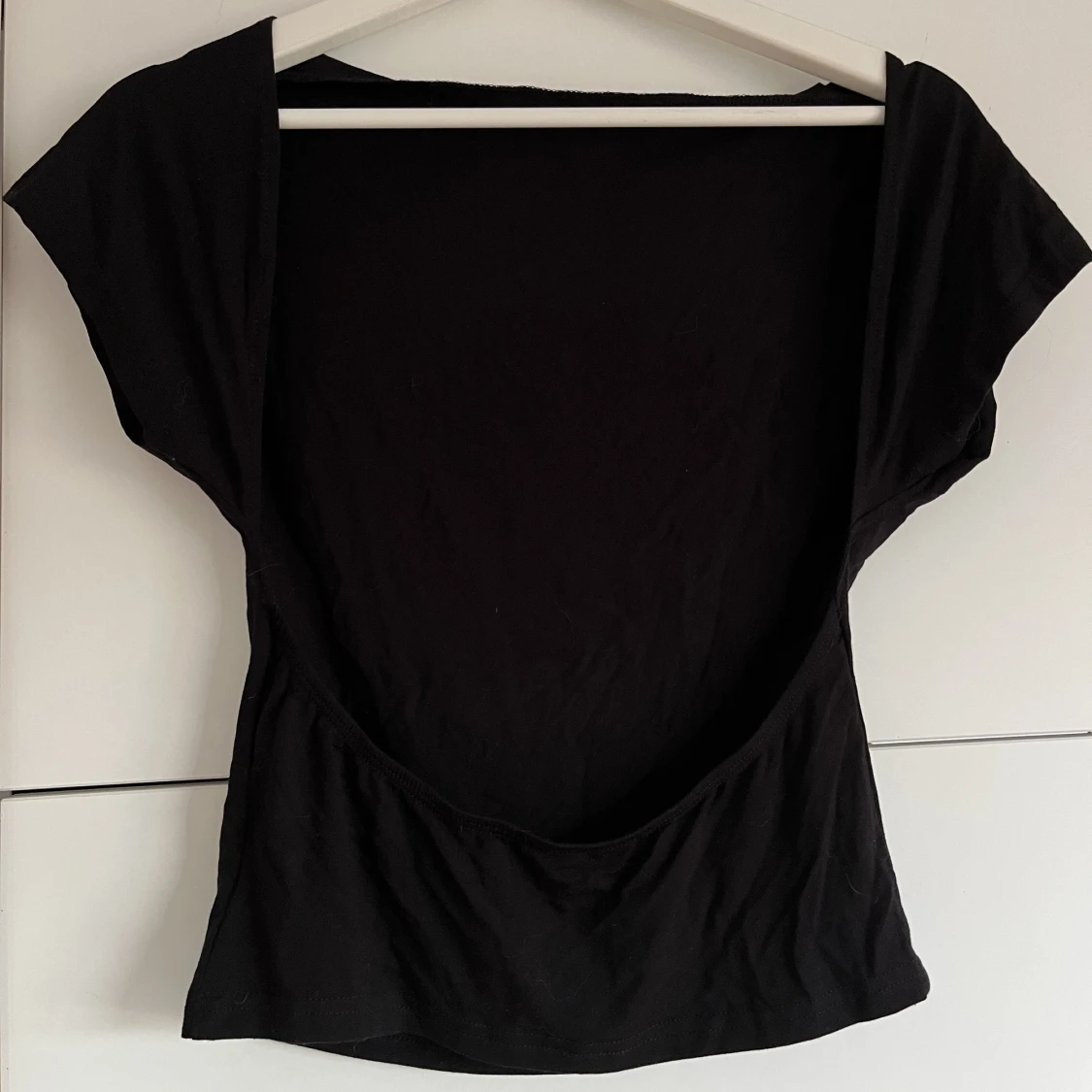 Tshirt med öppen rygg