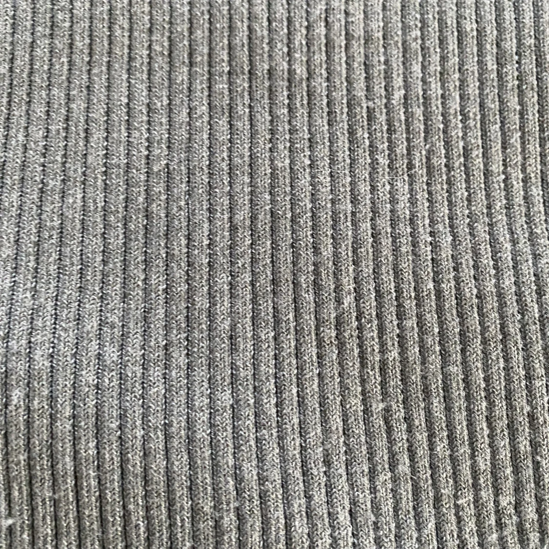 Ribbstickat tröja - 91