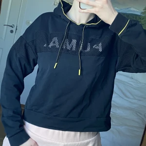 Hoodie från PUMA ✨ - Hoodie från PUMA ✨💛