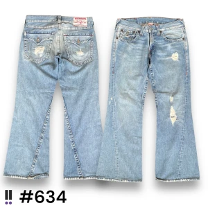 True religion jeans 634 - True religion joey, 💜midja rakt över, 45cm💜innerben, 75cm💜ytterben, 103cm💜benöppning, 27cm💜modell 180💜 