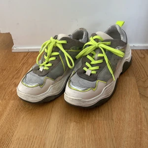 Sneakers  - Skor från &other stories, använda fåtal gånger