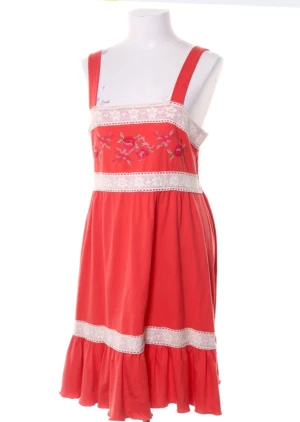 Vintage Indiska i toppskick! Stl S  - Från Indiska , kopt för ca 12 år sen , 100% triko bomull  Nyskick!  Stl S  Mjuk korallröd färg 