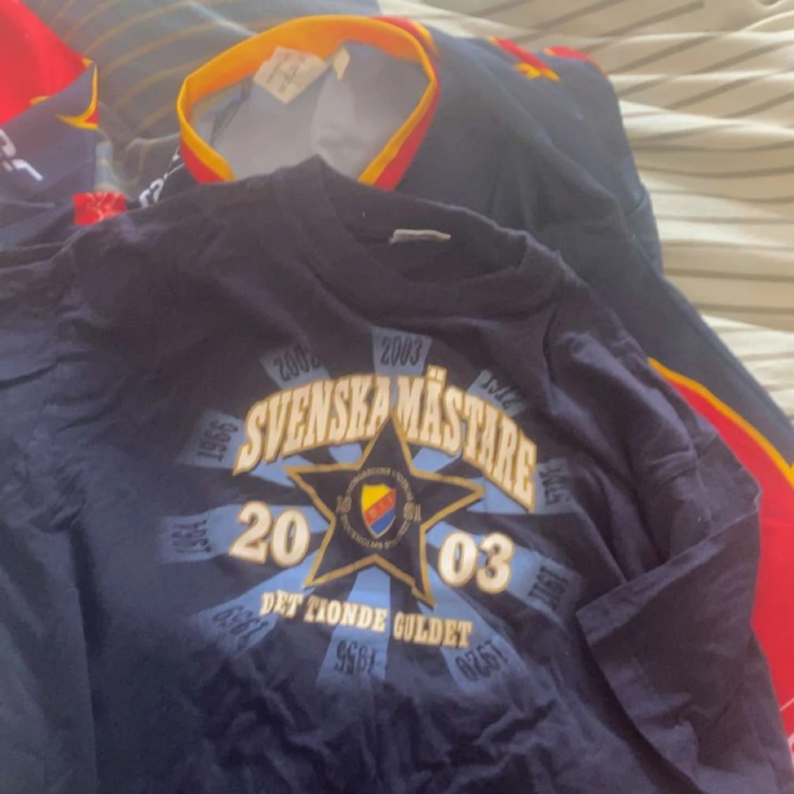 DIF TRÖJA 2003 sm guld