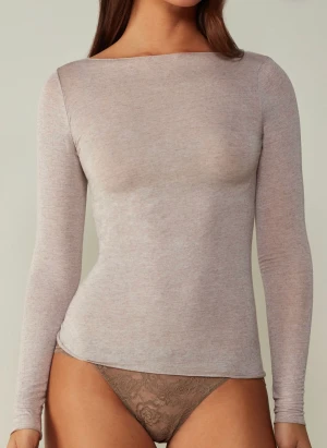 Ultralight intimissimi tröja - Säljer då den inte kommer till användning. 