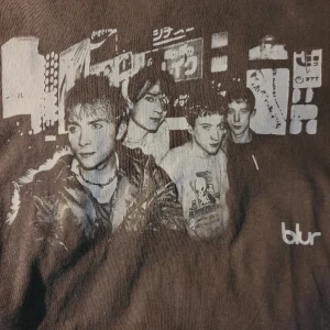 Blur T-shirt  - Helt oanvänd blur tröja!!