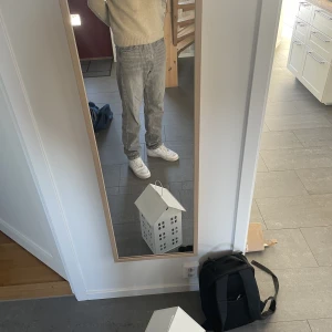 Jack and Jones straight jeans  - Ett par Jack and Jones byxor i väldigt bra skick. Modellen heter JJICHRIS JJORIGINAL.  Nypris: 600kr