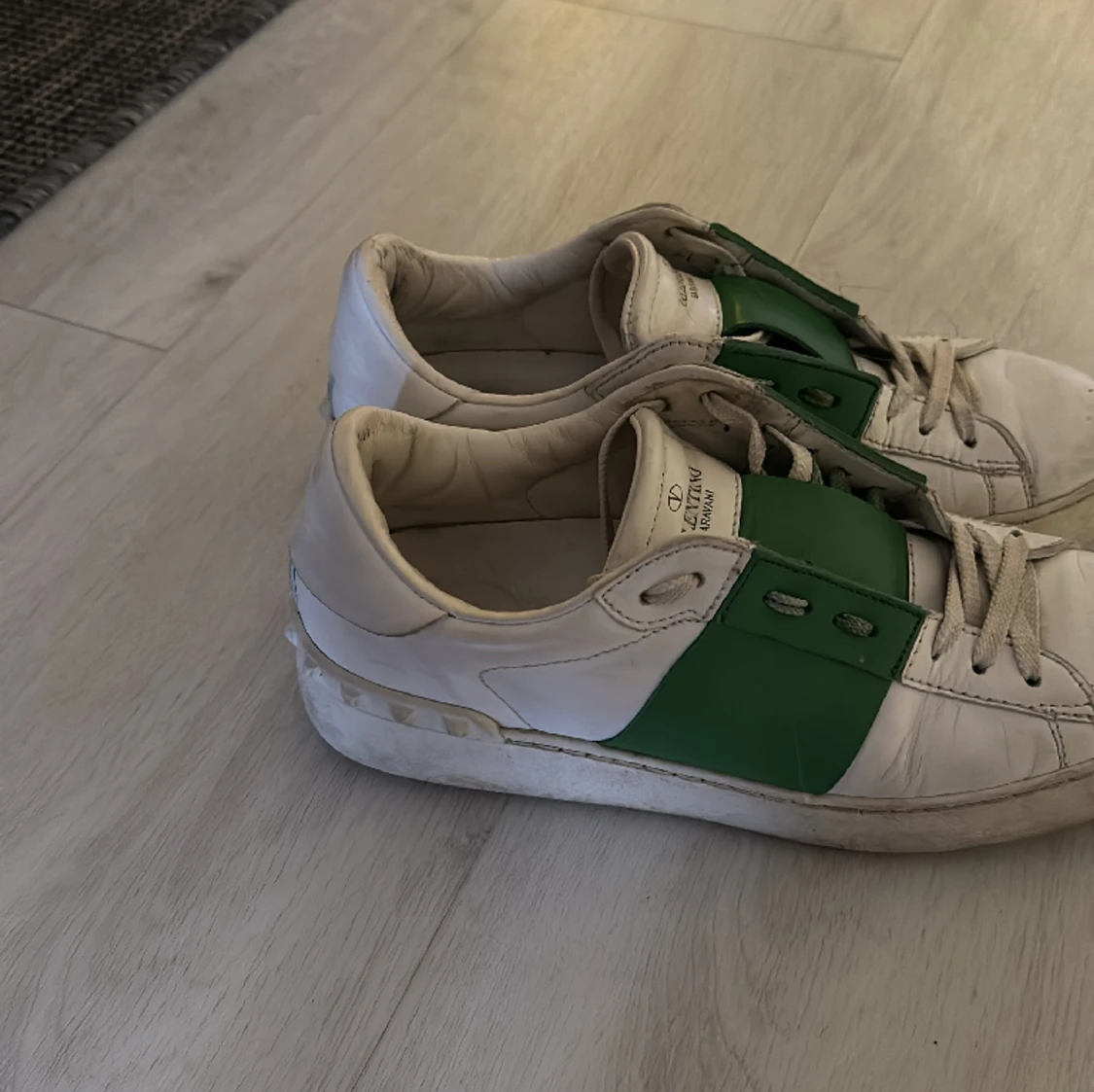 valentino garavani skor - 90