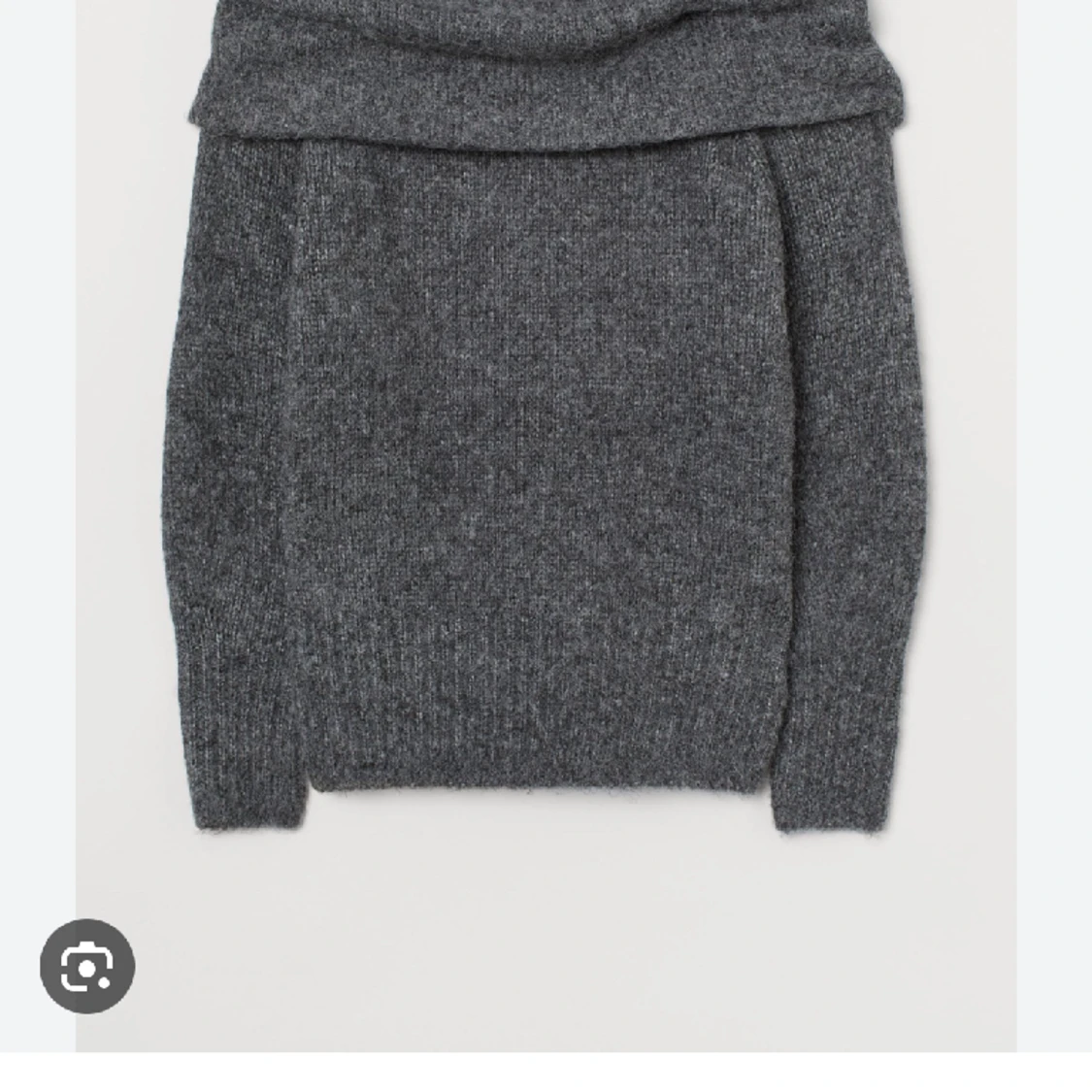 Stickad off-shoulder töja