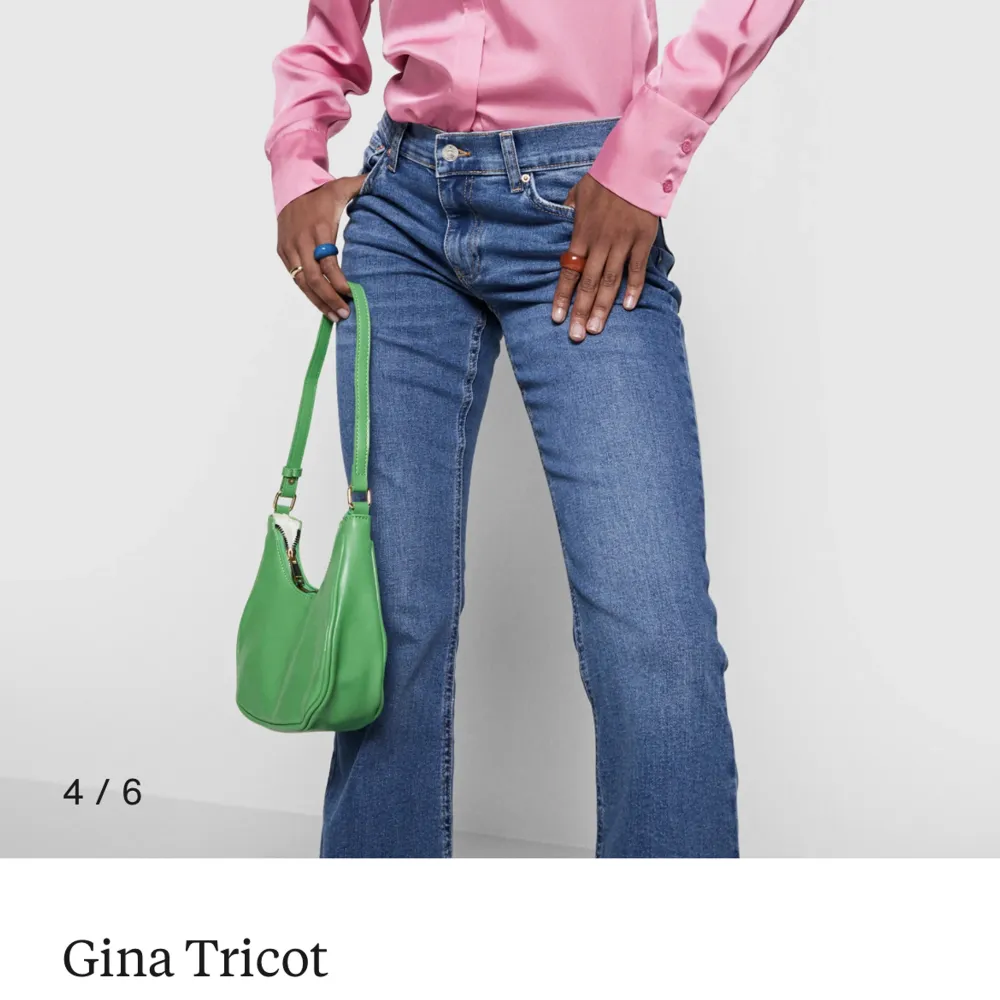 Säljer mina lågmidjade Gina tricot jeans då de inte kommer till användning. ”Low Waits flared jeans” Använd gärna köp nu. Skriv för frågor eller fler bilder . Jeans & Byxor.