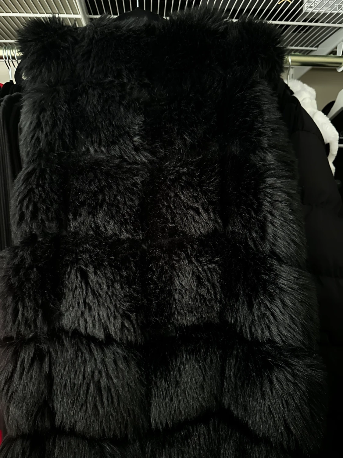 pälsväst med fickor - 1