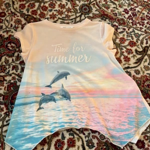 T-shirt  - Bra skick 