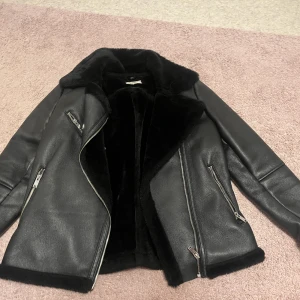 Snygg jacka bror - vet inte ens vart jag köpte den men knappt använd