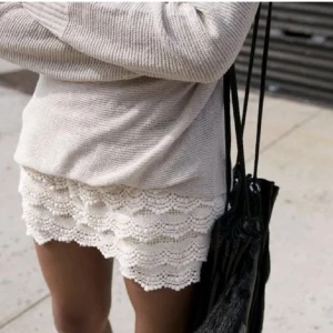 Mini kjol - Superfin kjol som tyvärr inte passar mig💞💞