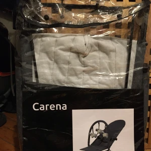 Sittgunga spädbarn - Oanvänd Carena sittgunga till spädbarn. Alla delar ingår.