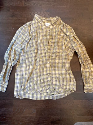 Weekday overshirt  - Storlek XL loose-fit