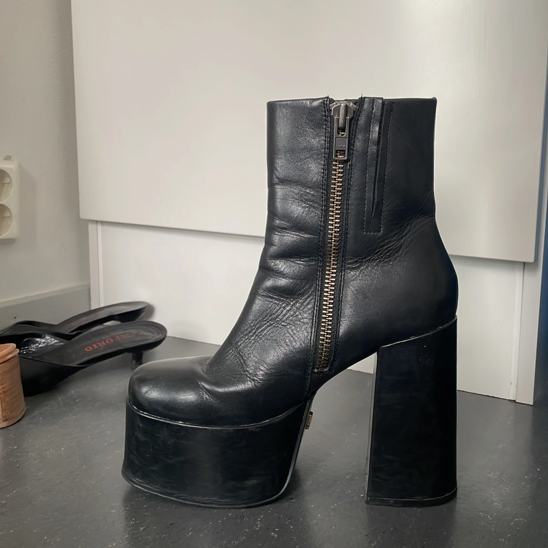 Naked Wolfe klackar/boots - 90