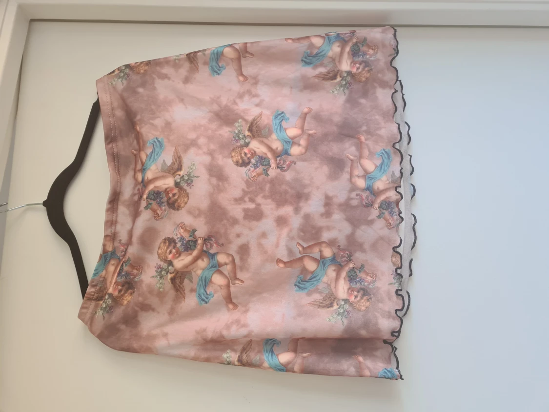 Fin kjol med änglar